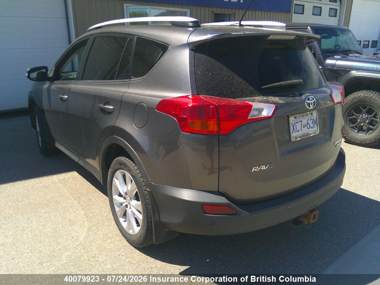2014 TOYOTA RAV4 thumbnail 4