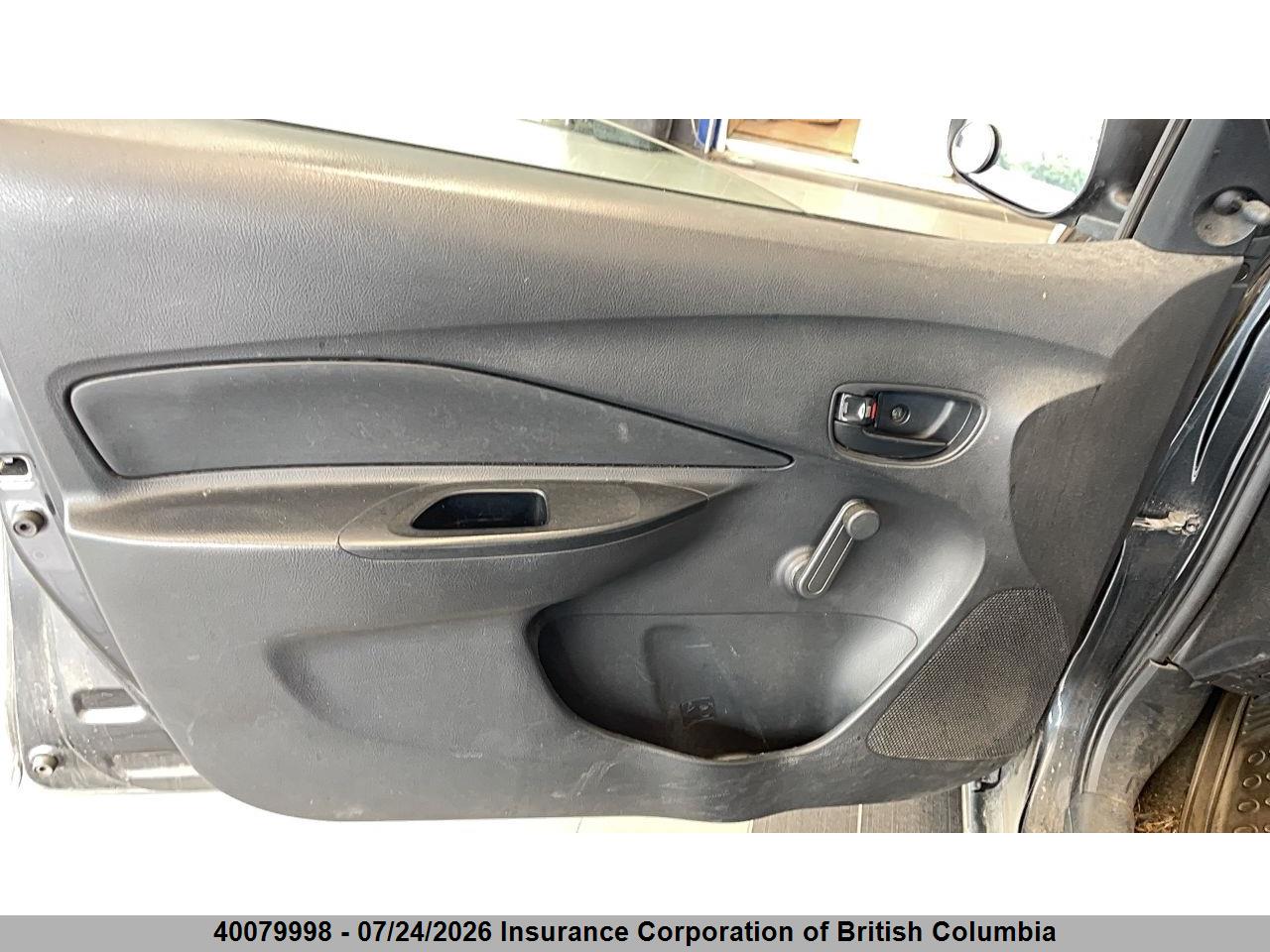 2007 TOYOTA YARIS thumbnail 6