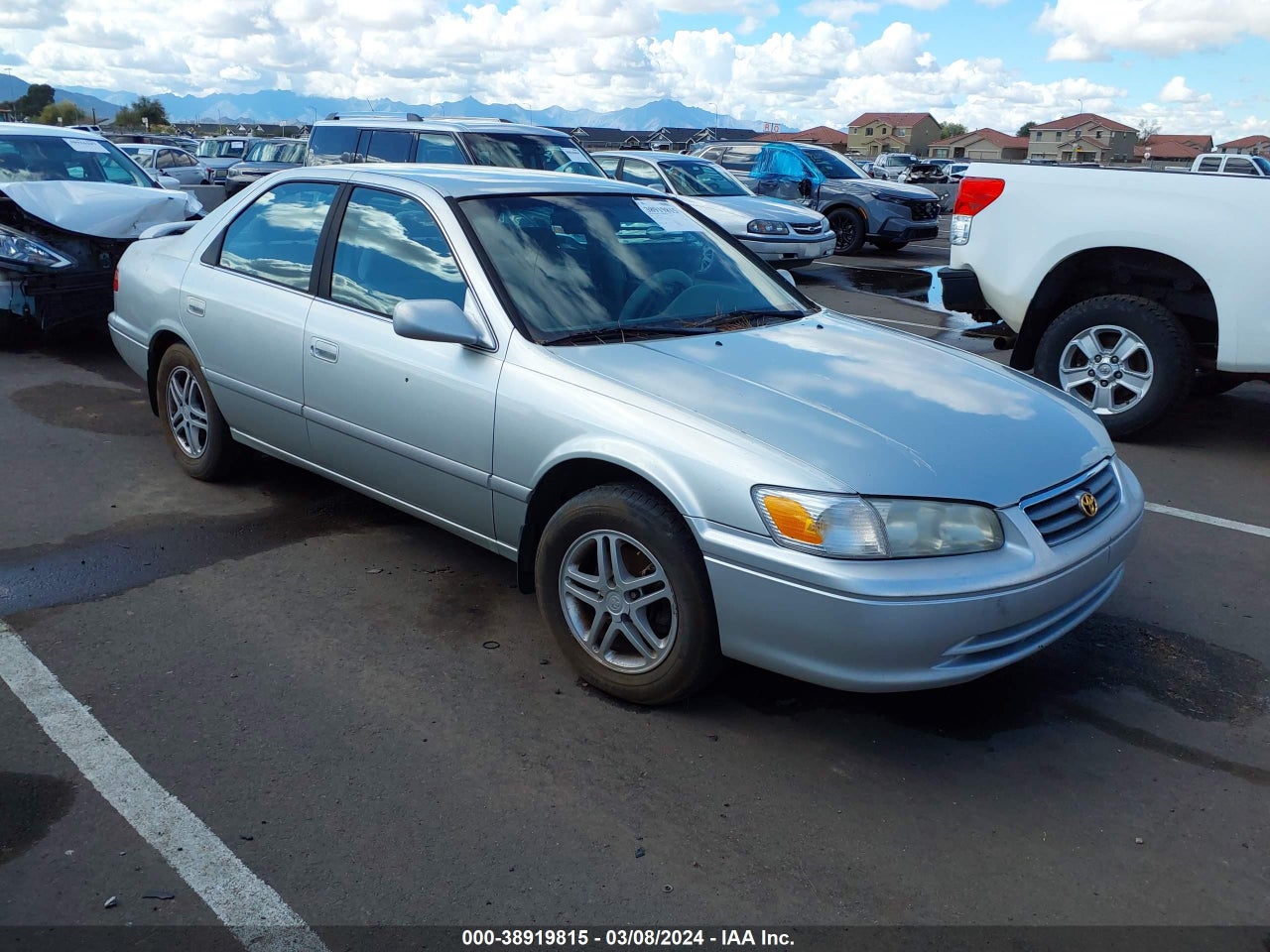 2000 Toyota Camry
