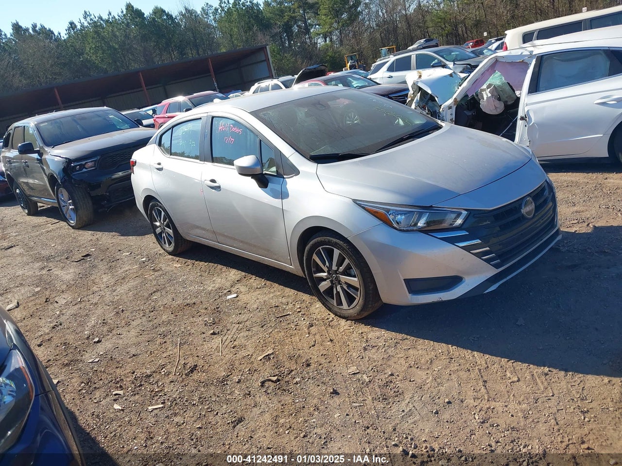 2023 Nissan Versa