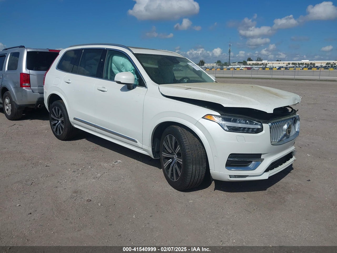 2025 Volvo XC90
