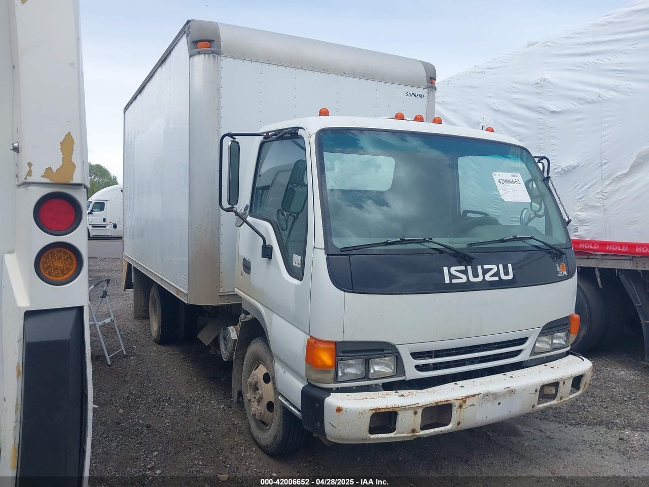 2003 Isuzu NPR