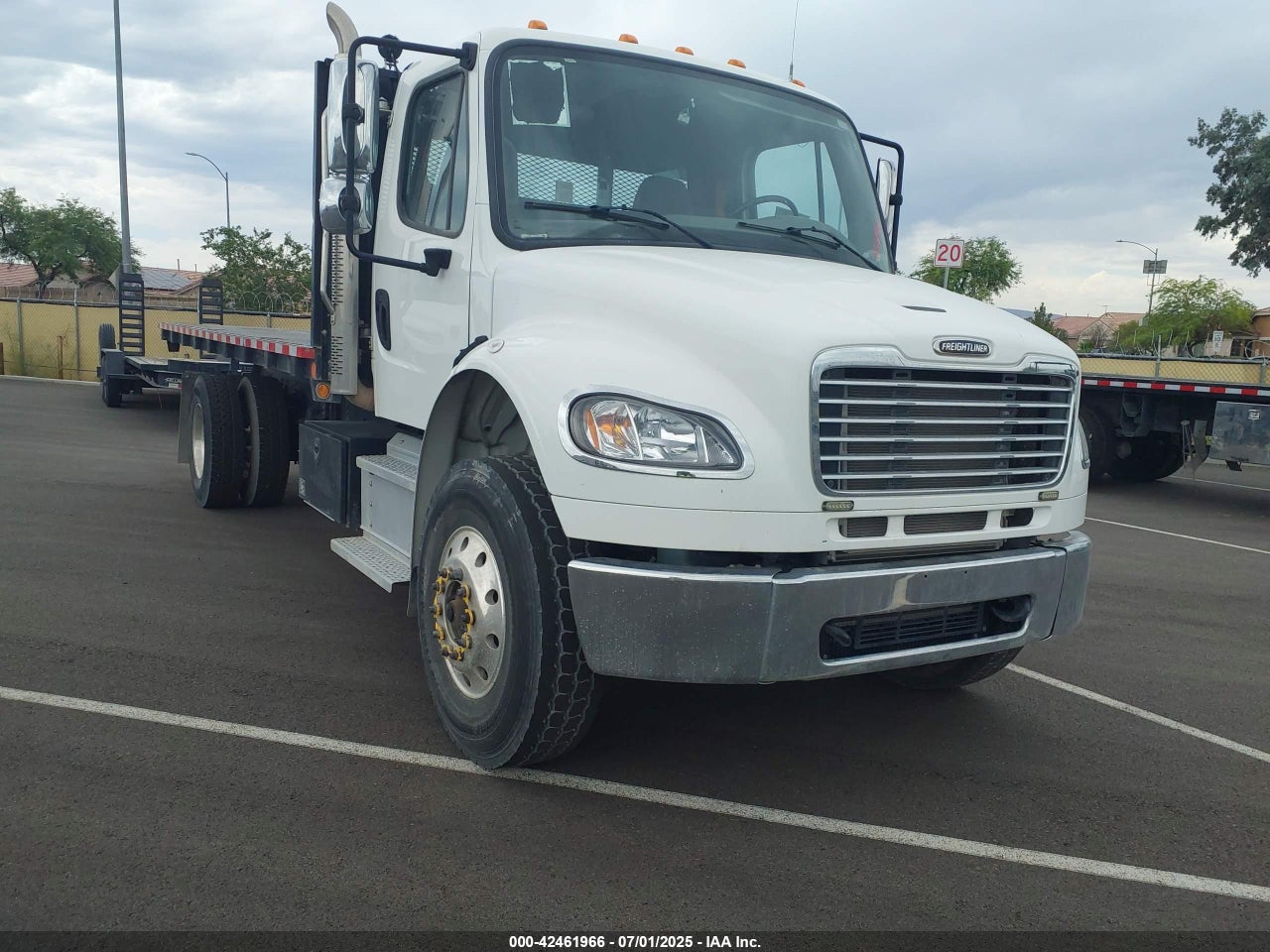 2022 FREIGHTLINER M2 106