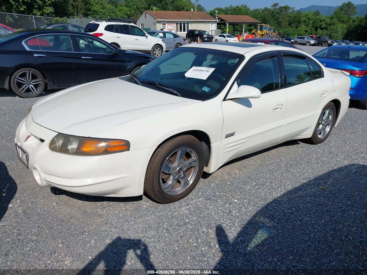 2002 PONTIAC BONNEVILLE SSEI thumbnail 3