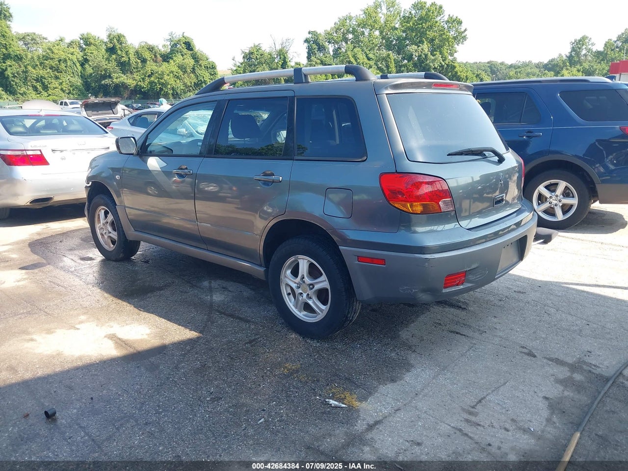 2003 MITSUBISHI OUTLANDER LS thumbnail 4