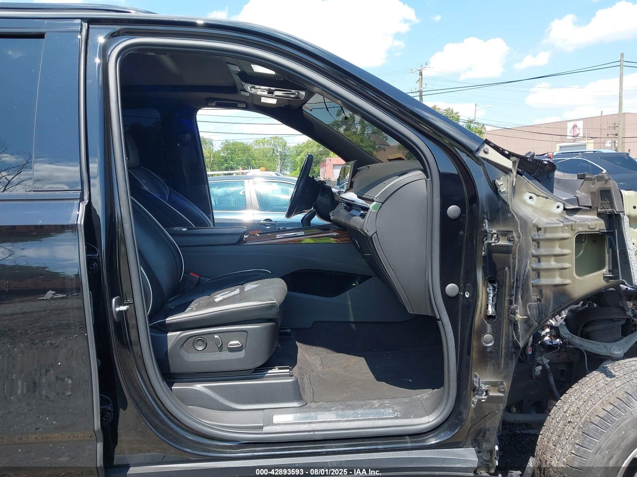 2022 CADILLAC ESCALADE ESV 4WD PREMIUM LUXURY · 5/12