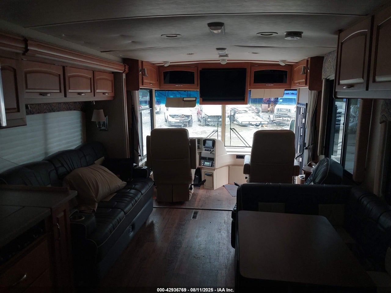 2007 FREIGHTLINER CHASSIS X LINE MOTOR HOME thumbnail 6