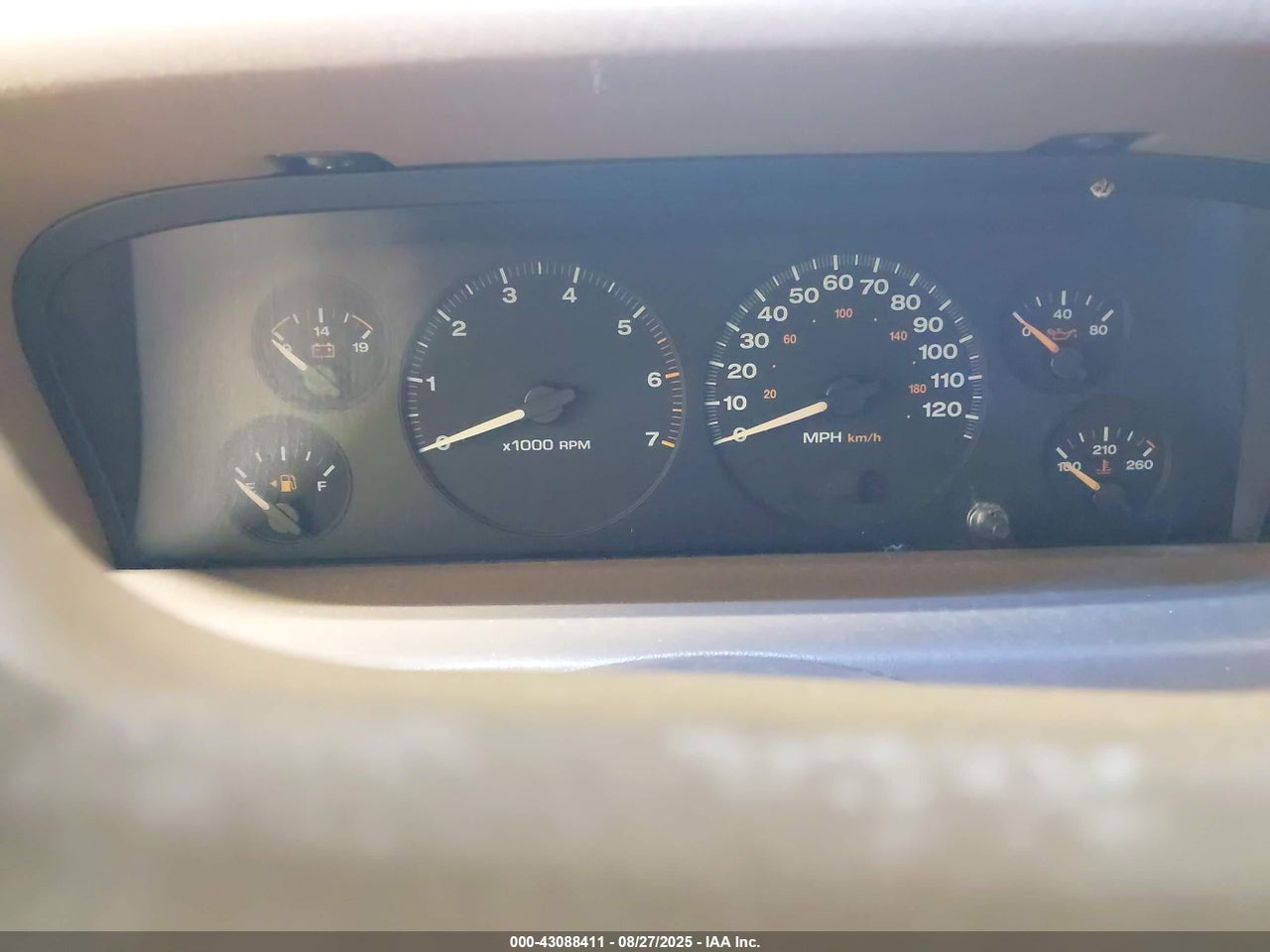 1999 JEEP GRAND CHEROKEE LIMITED thumbnail 8