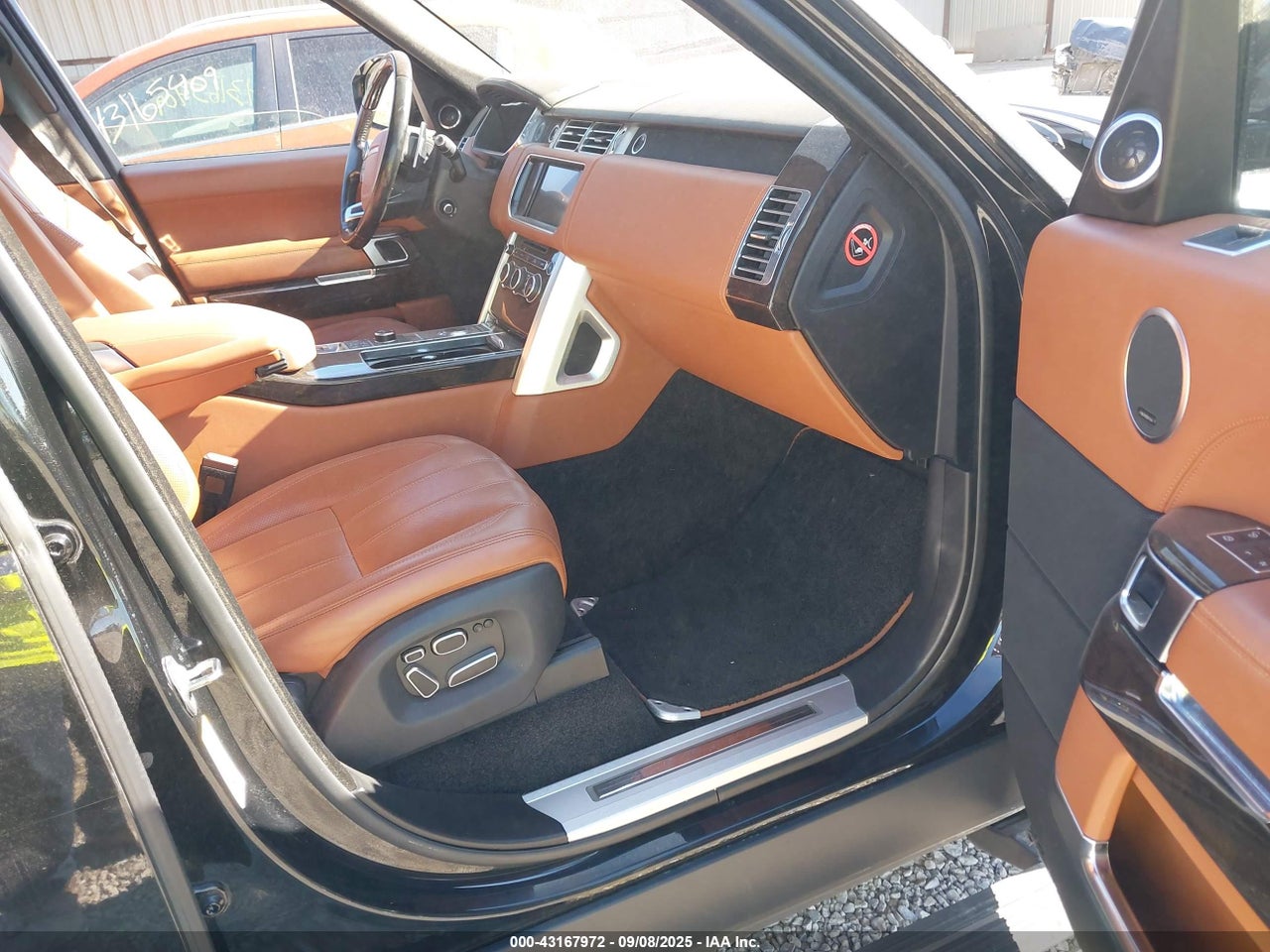 2015 LAND ROVER RANGE ROVER 5.0L V8 SUPERCHARGED AUTOBIOGRAPHY thumbnail 6