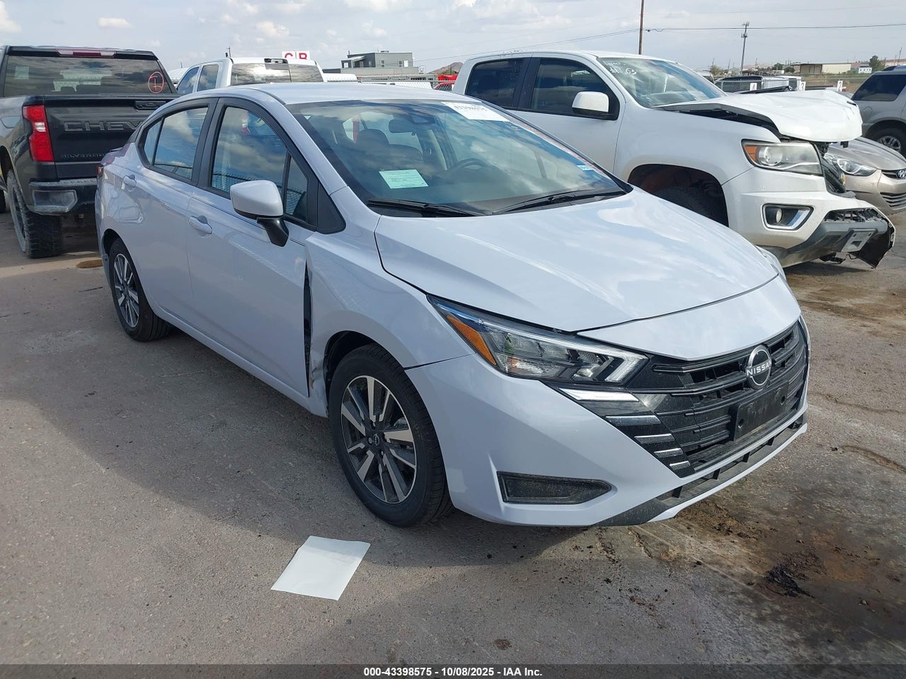 2025 Nissan Versa