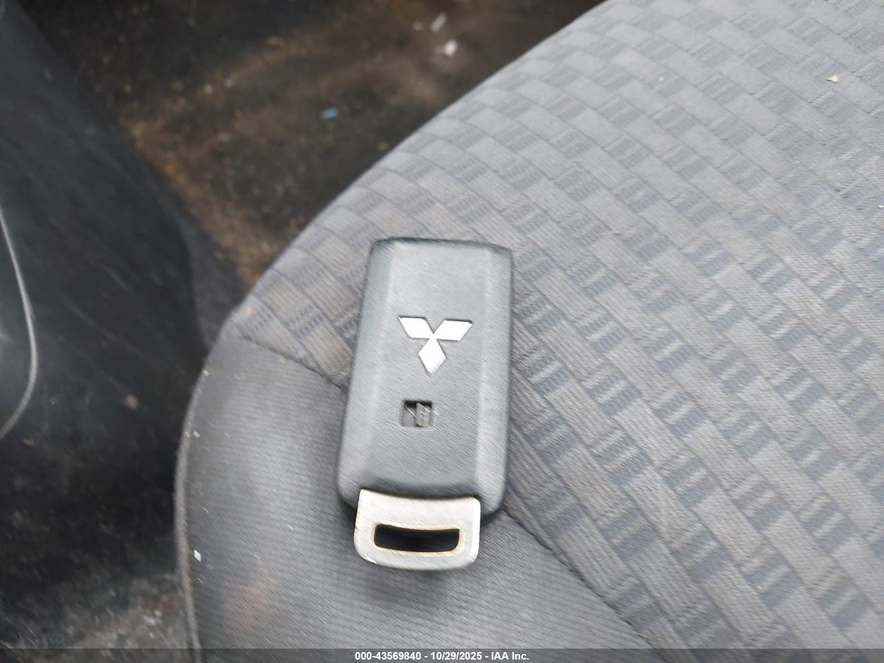 2017 MITSUBISHI MIRAGE GT thumbnail 12