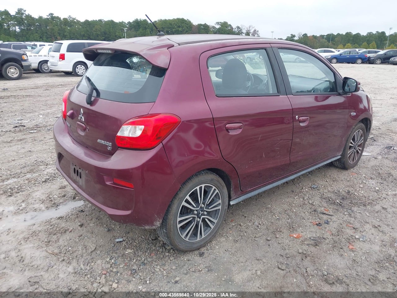 2017 MITSUBISHI MIRAGE GT thumbnail 5