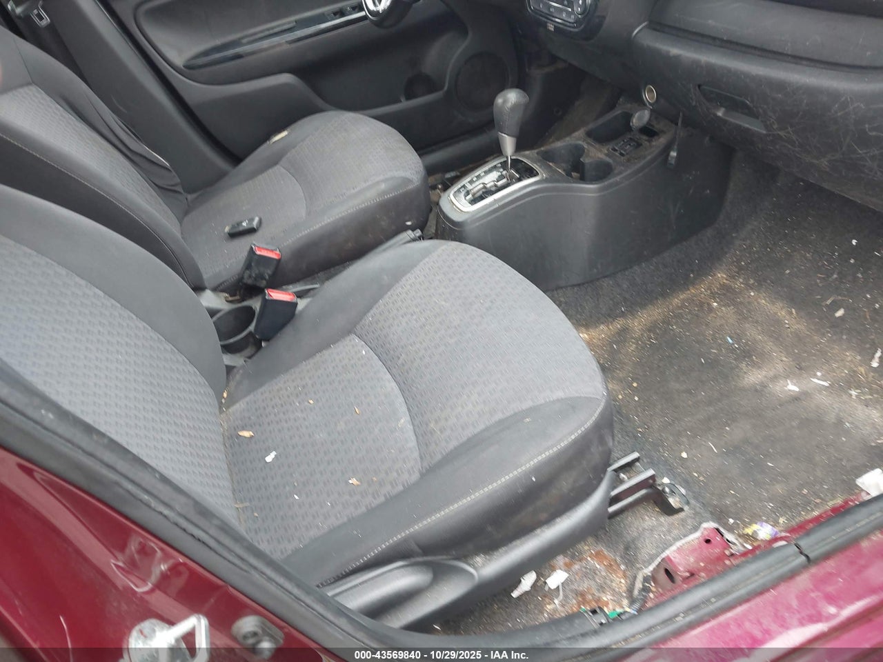 2017 MITSUBISHI MIRAGE GT thumbnail 6