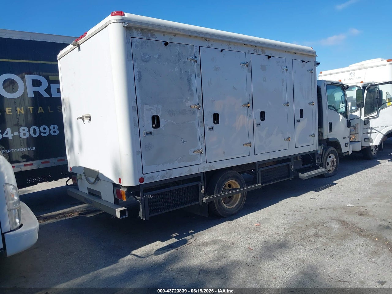 2016 ISUZU NPR GAS REG   thumbnail 5