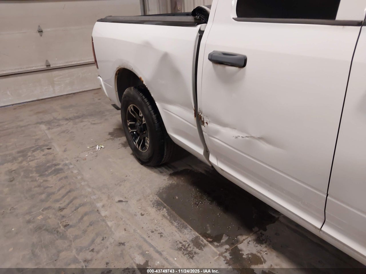 2011 RAM RAM 1500 ST thumbnail 7