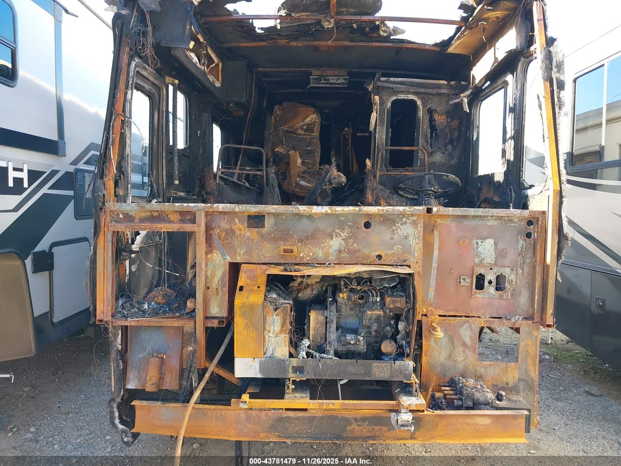 1999 FREIGHTLINER CHASSIS X LINE MOTOR HOME thumbnail 7