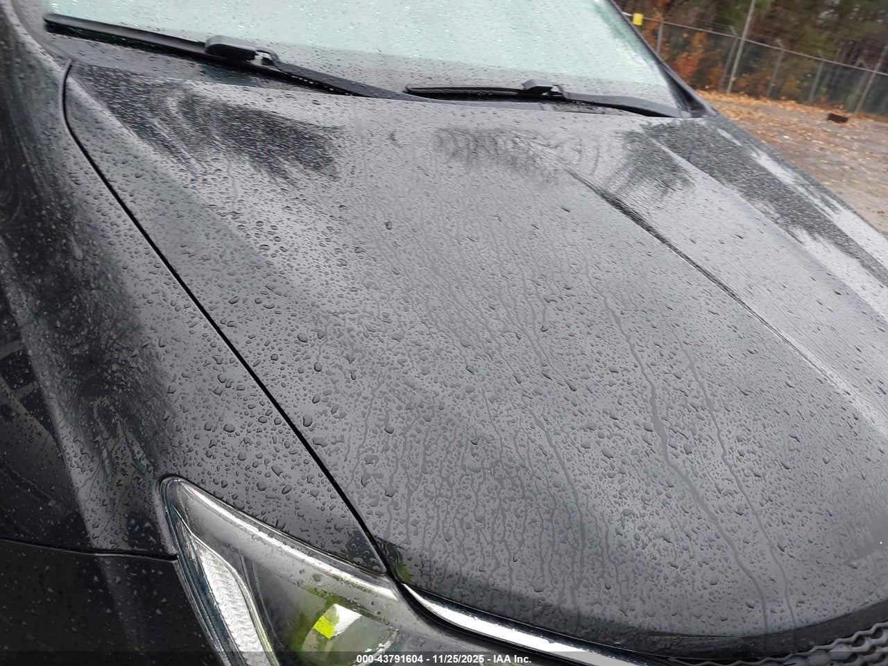 2017 CHRYSLER PACIFICA LIMITED thumbnail 7