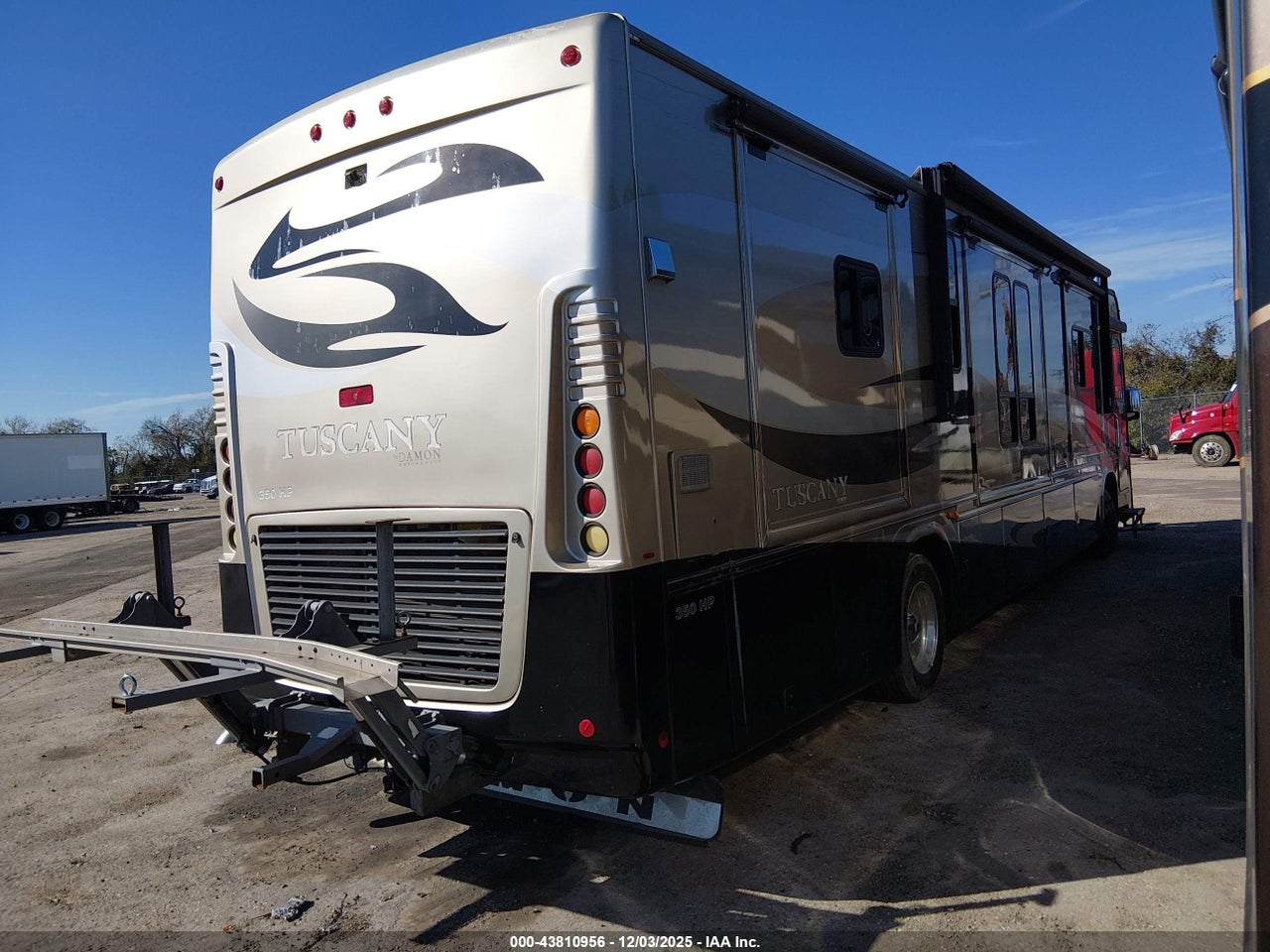 2007 FREIGHTLINER CHASSIS X LINE MOTOR HOME thumbnail 5