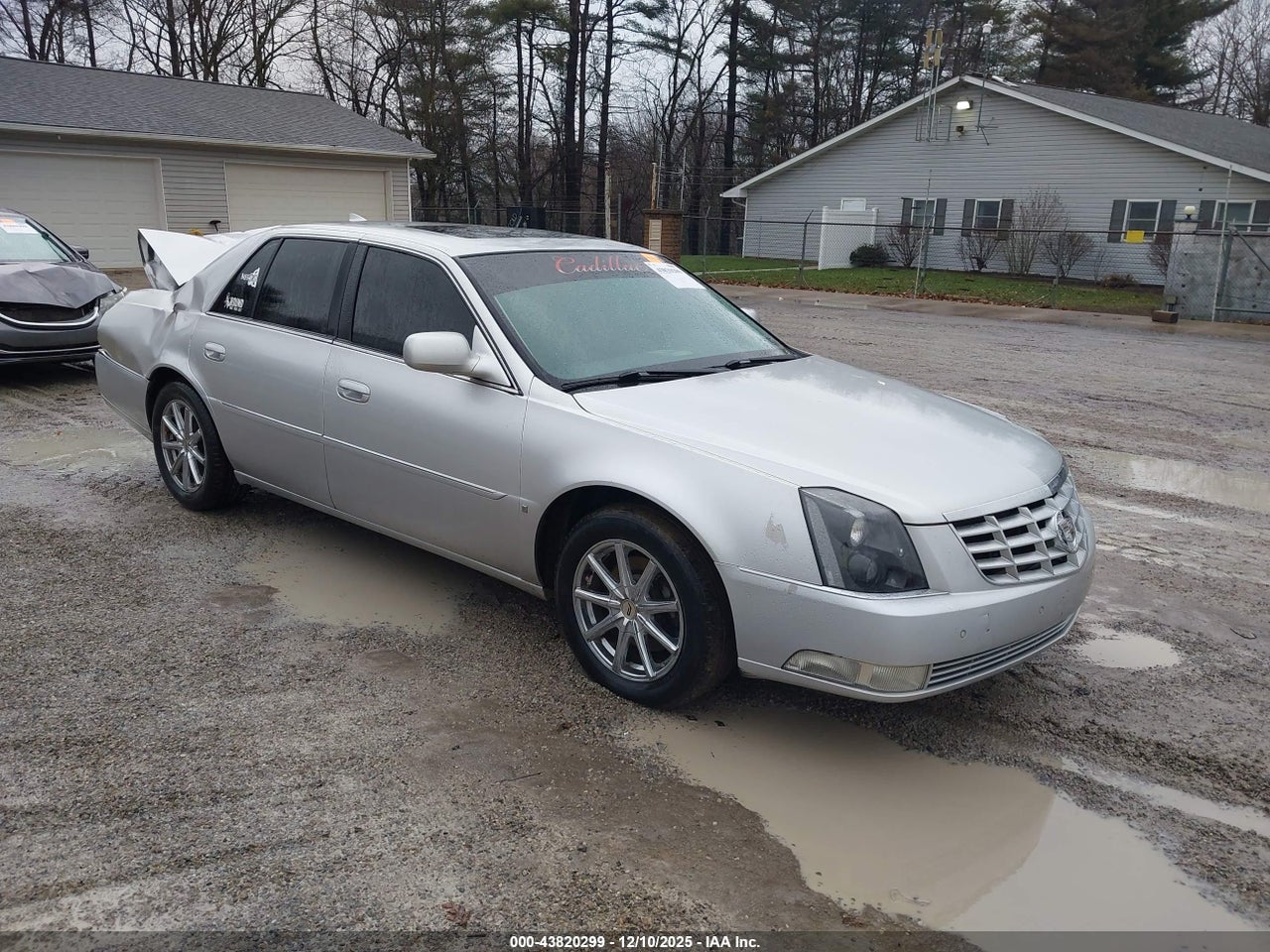 1G6KD5EY3AU****** · 2010 CADILLAC DTS LUXURY COLLECTION