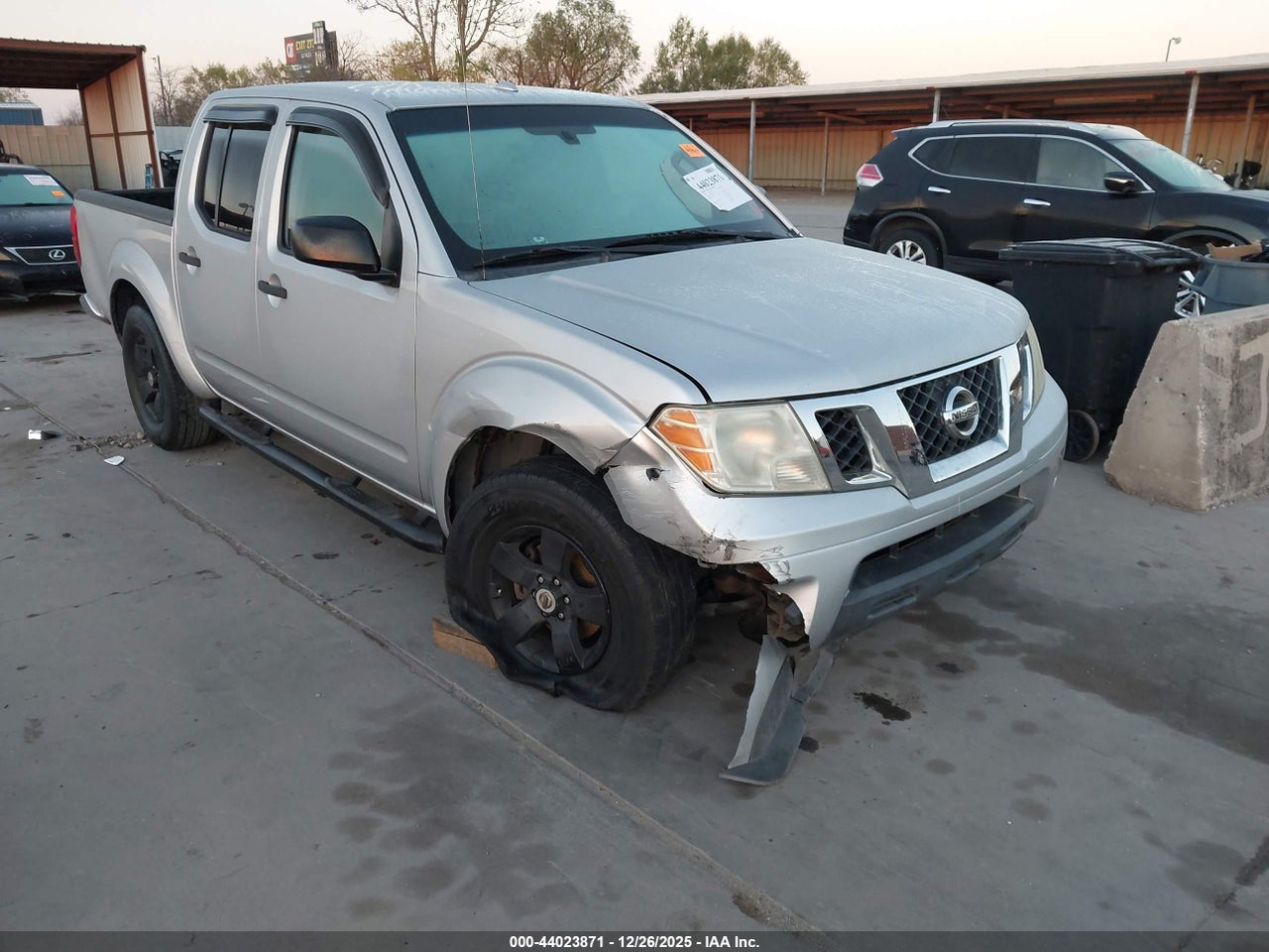 2012 Nissan Navara (Frontier)