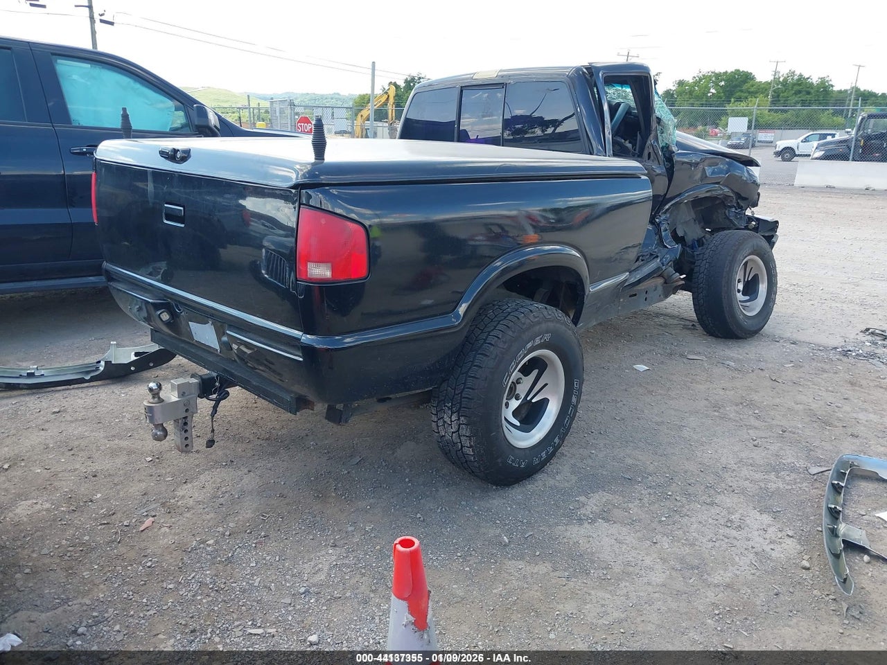 Image 4