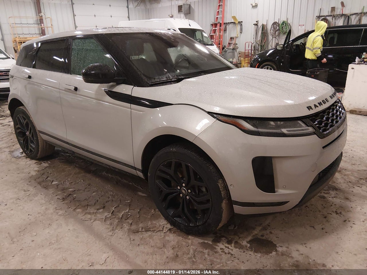 2020 LAND ROVER RANGE ROVER EVOQUE SE thumbnail 2