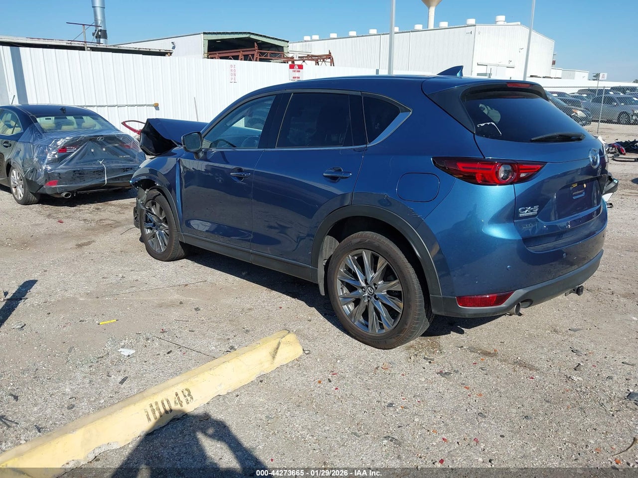 2021 MAZDA CX-5 SIGNATURE thumbnail 4