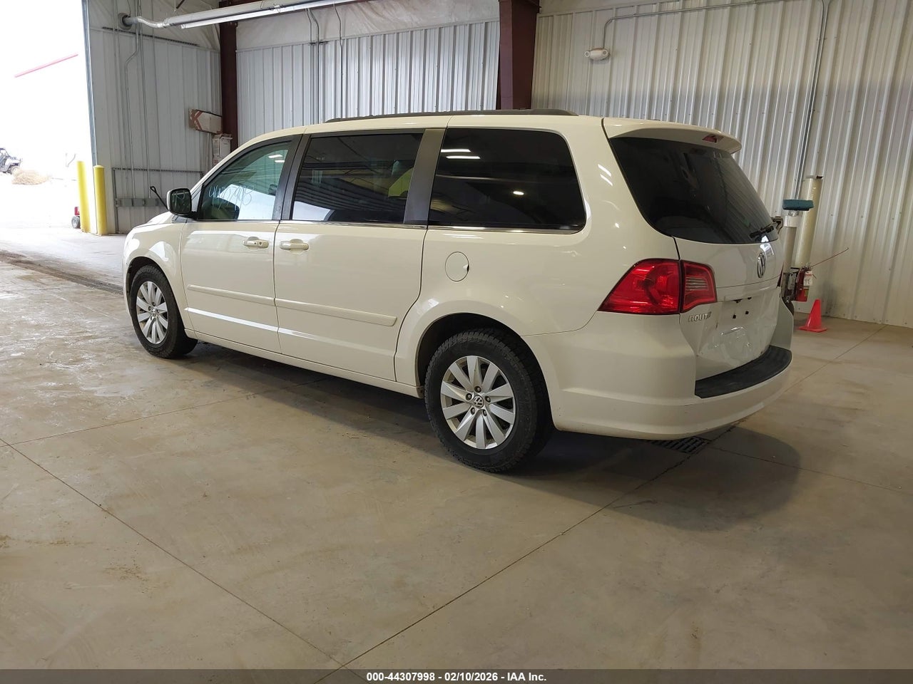 2012 VOLKSWAGEN ROUTAN SEL thumbnail 4