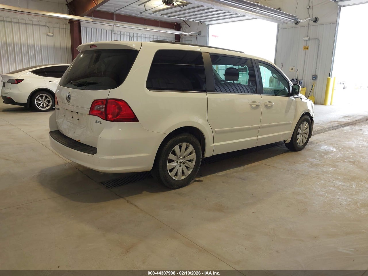 2012 VOLKSWAGEN ROUTAN SEL thumbnail 5