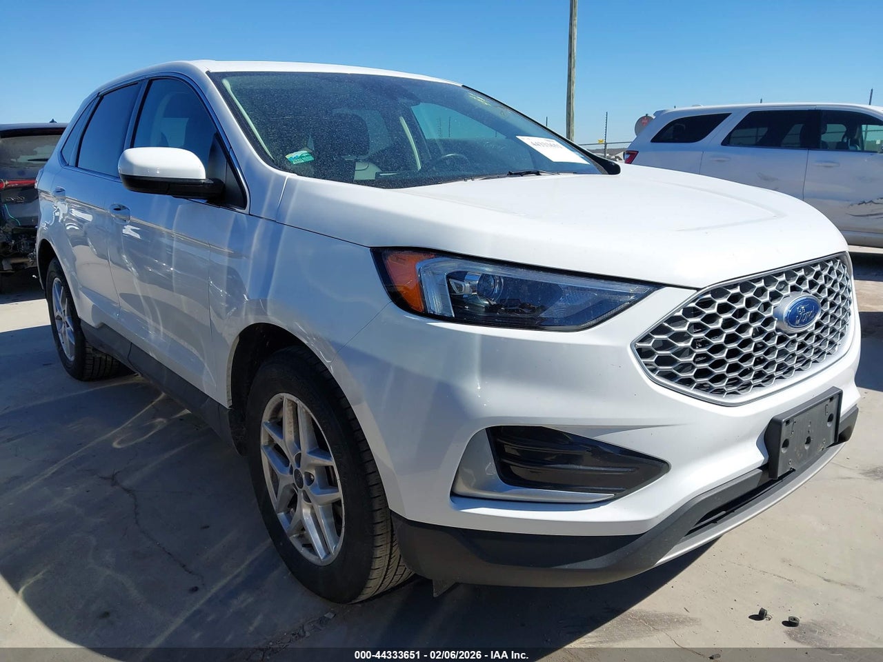 2024 Ford Edge