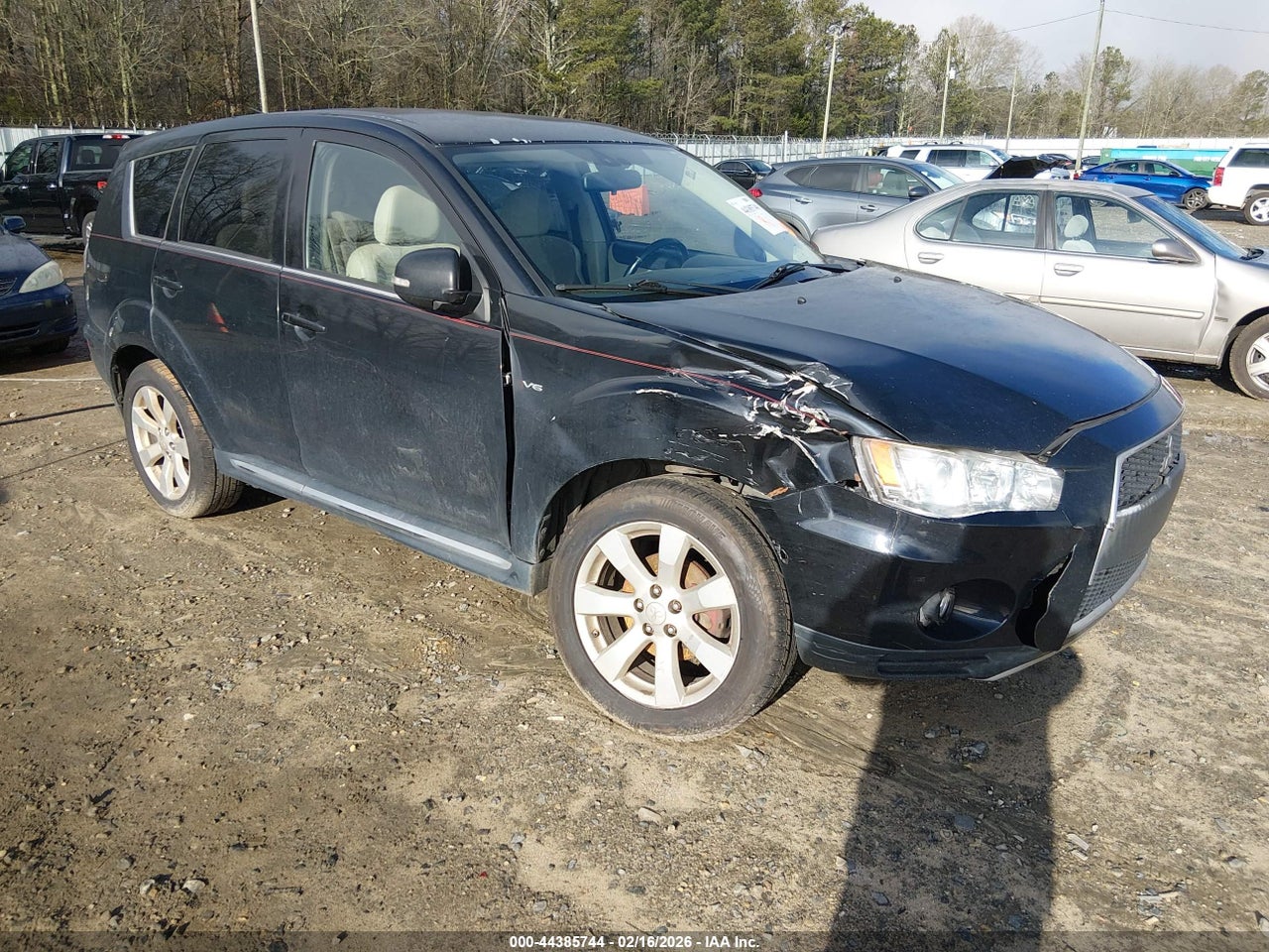 2011 MITSUBISHI OUTLANDER XLS thumbnail 2