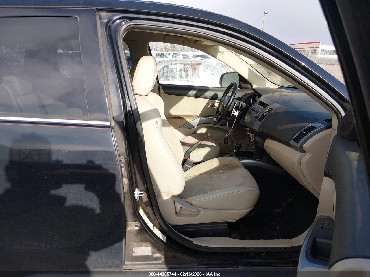 2011 MITSUBISHI OUTLANDER XLS thumbnail 6