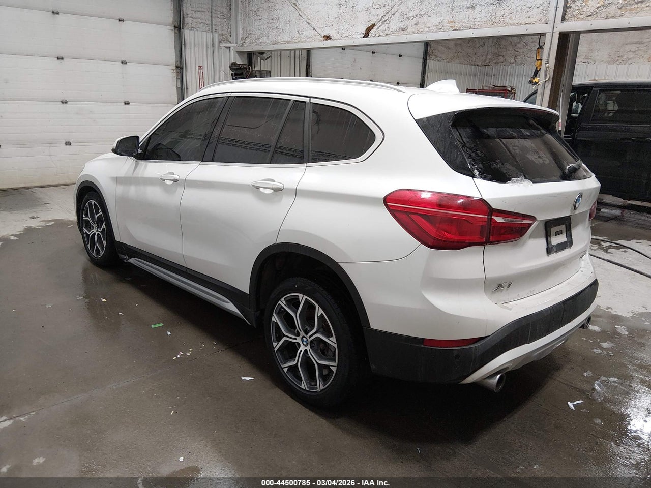 2021 BMW X1 XDRIVE28I thumbnail 4