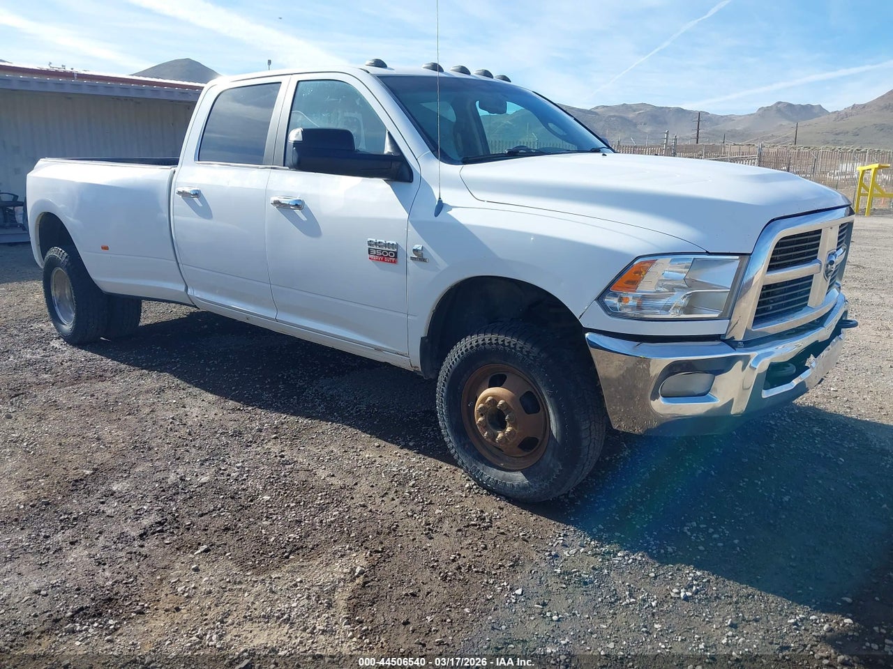 2012 RAM 3500 SLT thumbnail 2