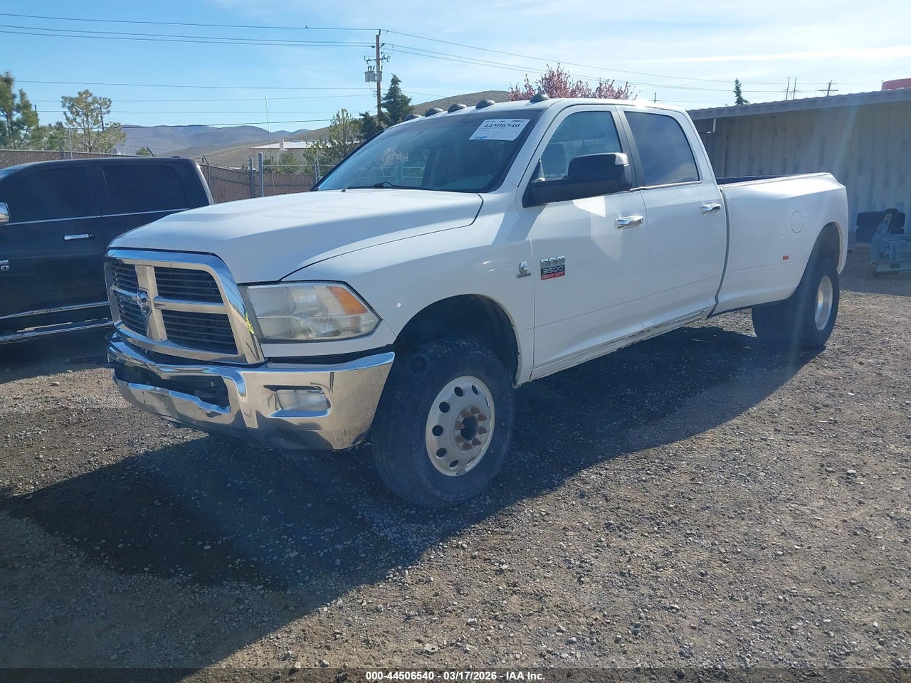2012 RAM 3500 SLT thumbnail 3