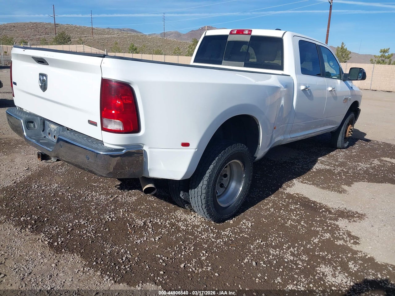 2012 RAM 3500 SLT thumbnail 5