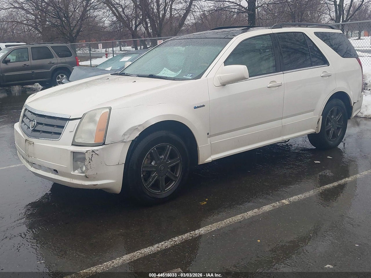 2006 CADILLAC SRX V6 thumbnail 3