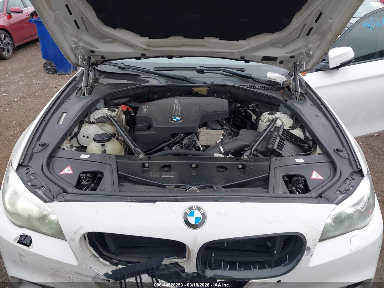 2014 BMW 528I XDRIVE thumbnail 11