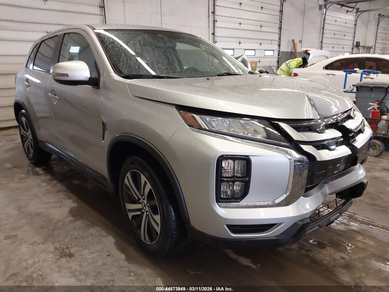 2025 Mitsubishi Outlander