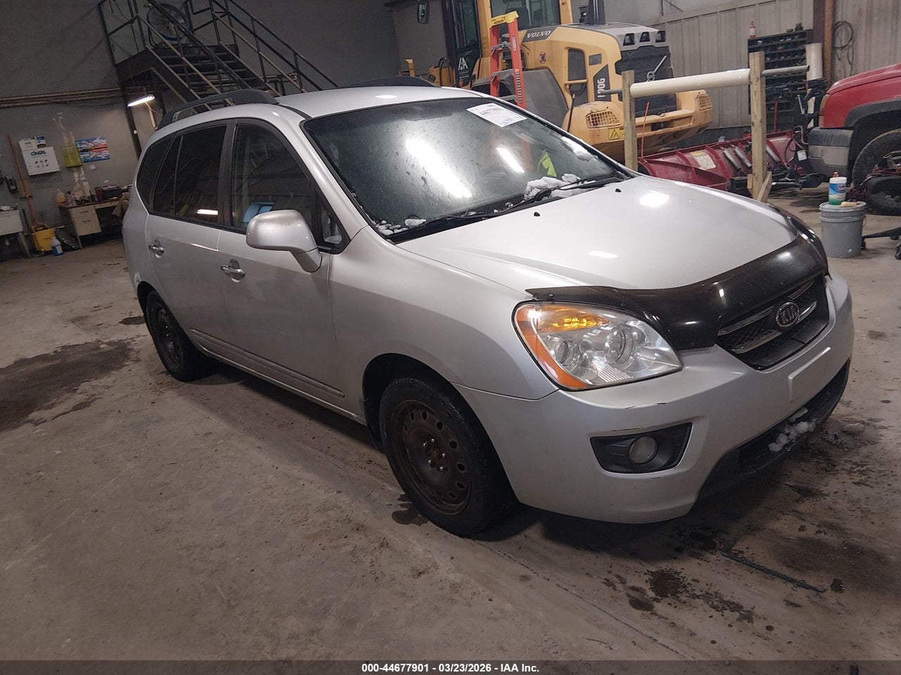 2010 KIA RONDO EX/EX-PREMIUM thumbnail 2