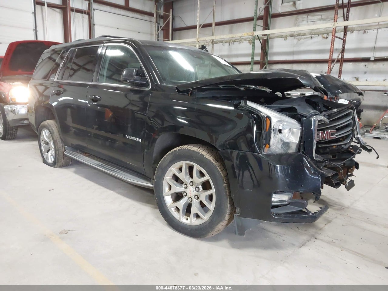 2015 GMC YUKON SLT thumbnail 2