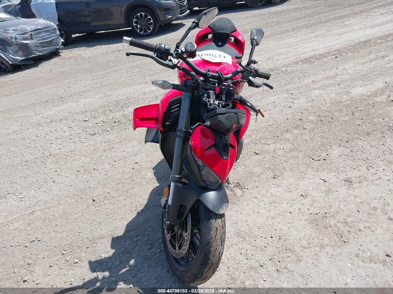 2026 DUCATI STREETFIGHTER V4/V4S thumbnail 6