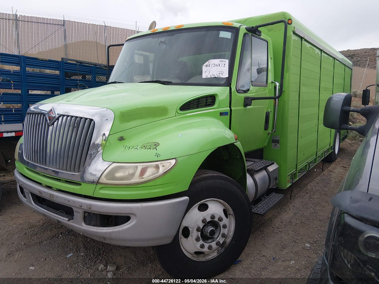 2011 INTERNATIONAL 4000 4300 thumbnail 3