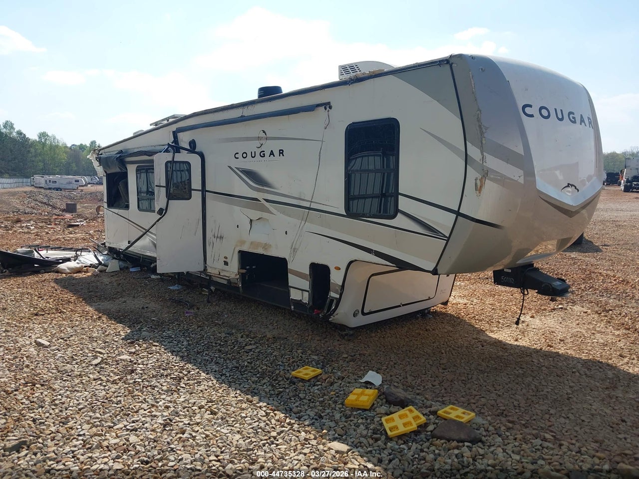 4YDFCGR25S2****** · 2025 KEYSTONE COUGAR