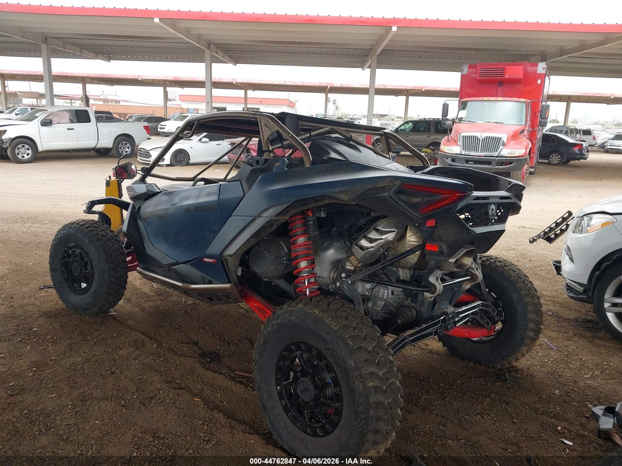 2025 CAN-AM MAVERICK R X RS thumbnail 4