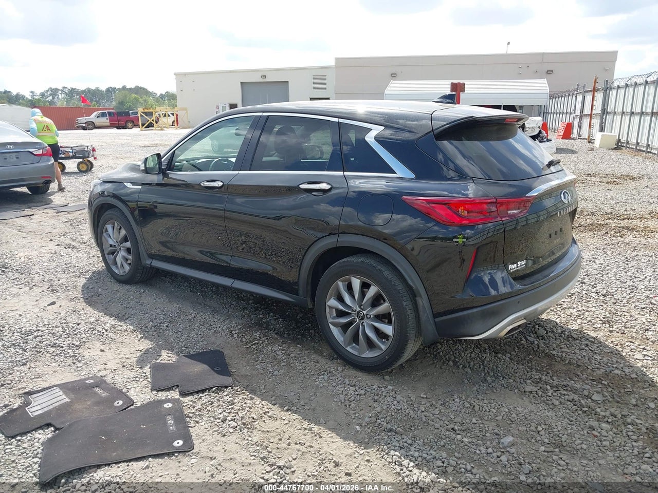 2022 INFINITI QX50 PURE · 3/12