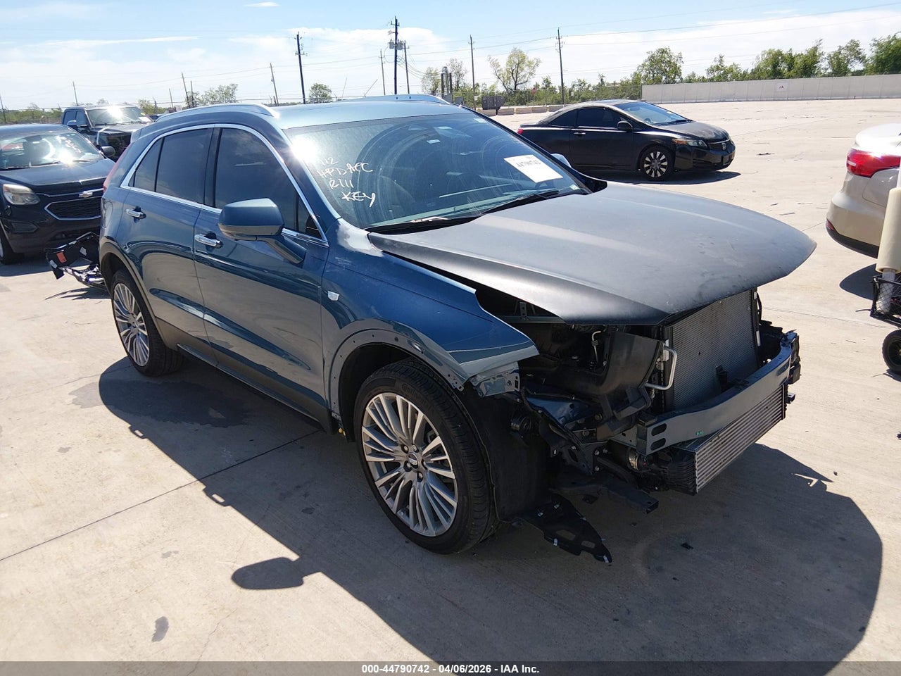 2025 Cadillac XT4