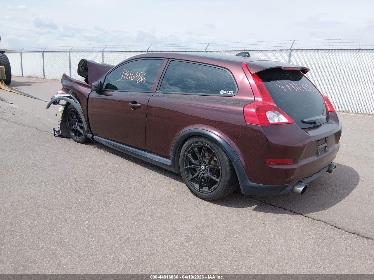 2013 VOLVO C30 T5/T5 PLATINUM/T5 PREMIER/T5 PREMIER PLUS/T5 R-DESIGN/T5 R-DESIGN PLATINUM/T5 R-DESIGN PREMIER thumbnail 4