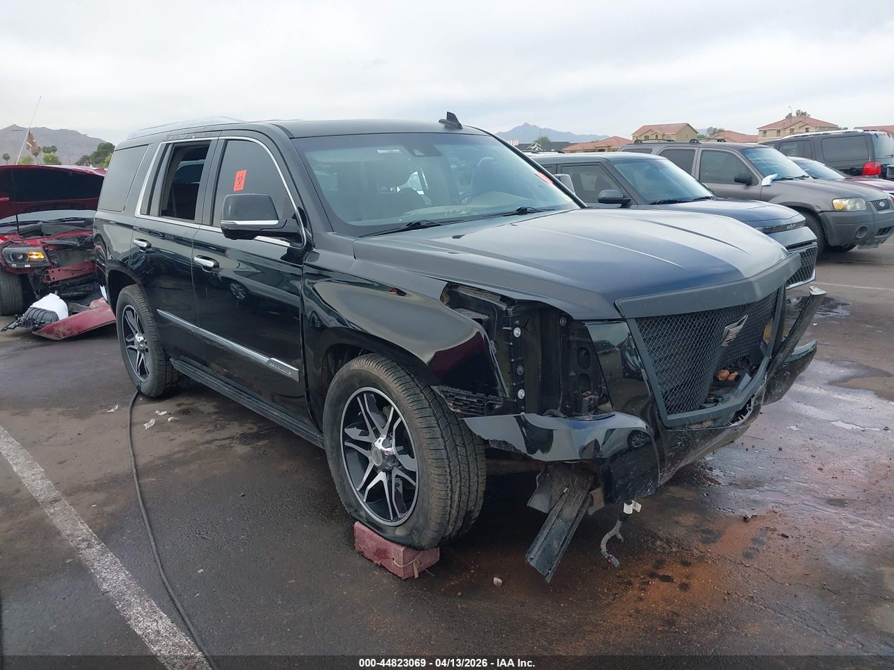2019 CADILLAC ESCALADE PREMIUM LUXURY thumbnail 2