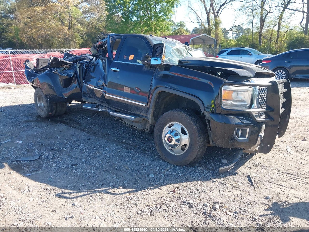 2017 GMC SIERRA 3500HD DENALI thumbnail 2